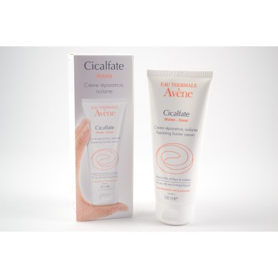 AVENE Cicalfate crème Mains réparatrice, isolante peaux très sèches et irritées Tube de 100 ml AVENE Cicalfate crème Mains réparatrice, isolante peaux très sèches et irritées Tube de 100 ml